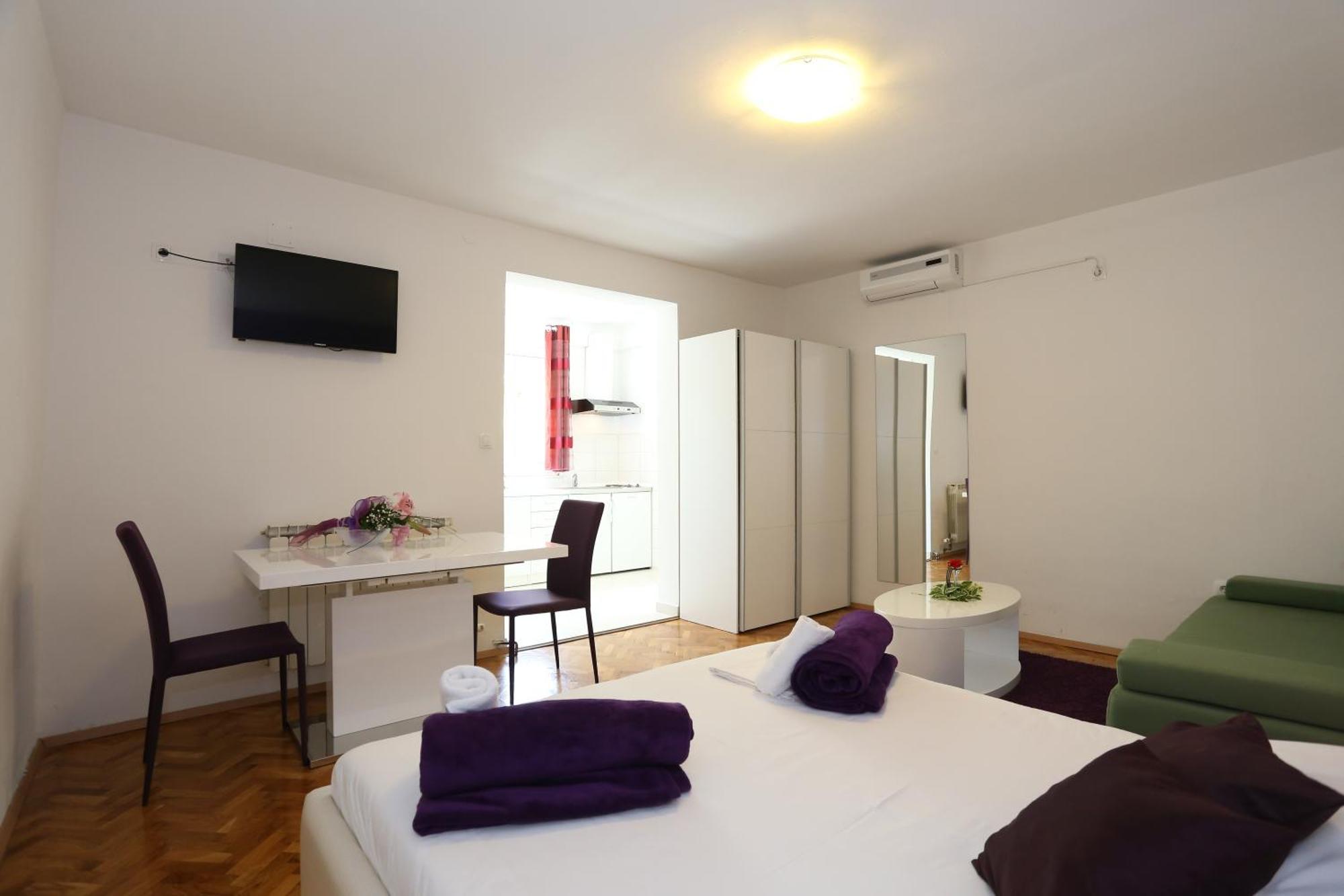 Apartments Maruna Self Check-In Zadar Habitación foto