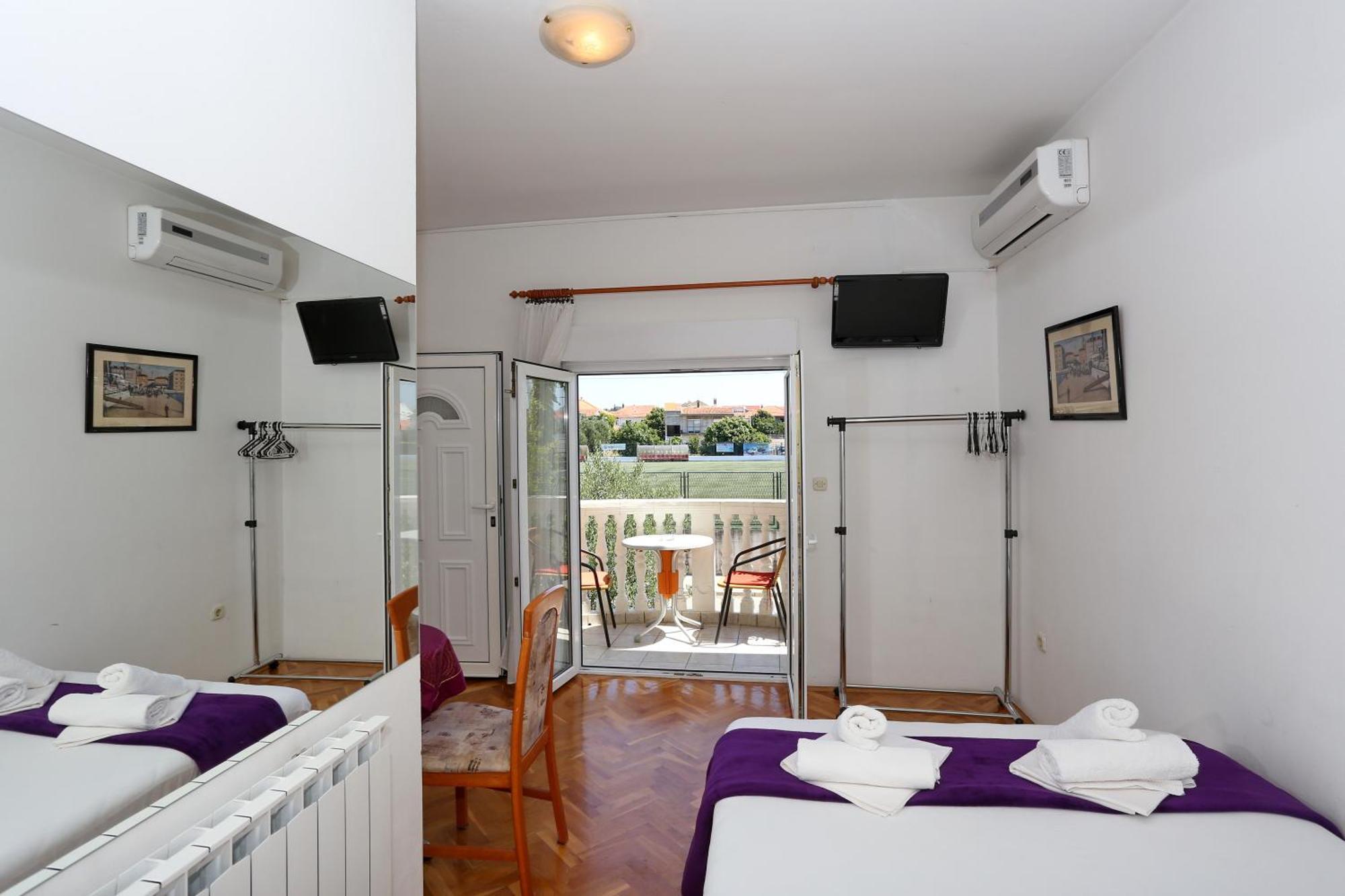 Apartments Maruna Self Check-In Zadar Habitación foto