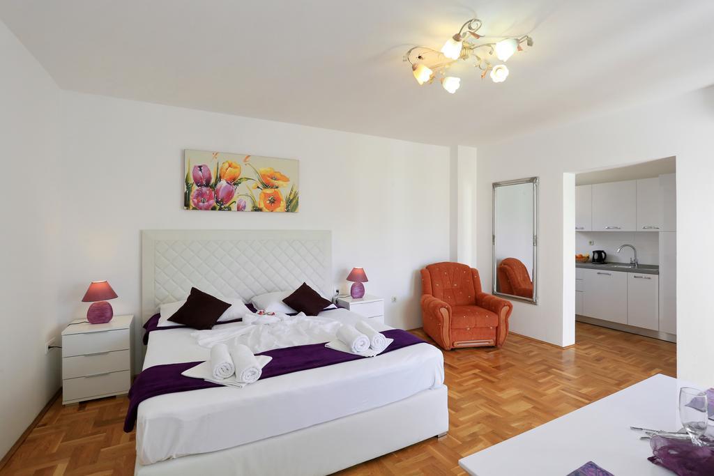 Apartments Maruna Self Check-In Zadar Exterior foto